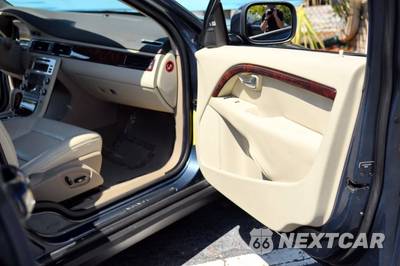2008 Volvo XC70 w/Moonroof - zdjęcie 32 z 43 - miniatura