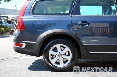 2008 Volvo XC70 w/Moonroof - zdjęcie 26 z 43 - miniatura