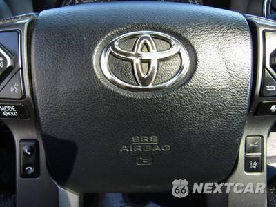 2018 Toyota Tacoma TRD Sport Crew Cab Medium Bed - zdjęcie 24 z 43 - miniatura