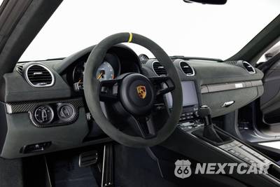 2023 Porsche 718 Cayman GT4 RS - zdjęcie 13 z 20 - miniatura