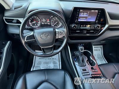 2022 Toyota Highlander XLE - zdjęcie 11 z 32 - miniatura