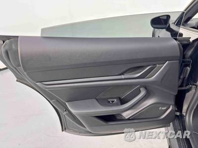 2023 Porsche Taycan 4 Cross Turismo - zdjęcie 42 z 48 - miniatura