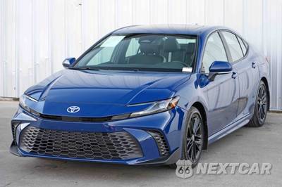2025 Toyota Camry SE - zdjęcie 46 z 49 - miniatura