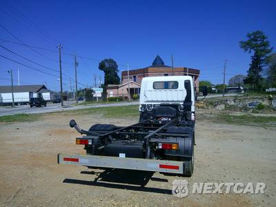 2020 Mitsubishi Fuso Canter FE180 - zdjęcie 13 z 35 - miniatura