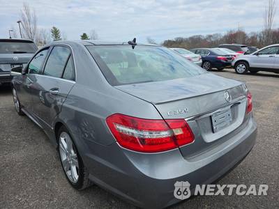 2013 Mercedes-Benz E 350 4MATIC Sedan - zdjęcie 6 z 24 - miniatura