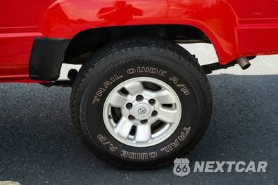 1986 Toyota 4Runner - zdjęcie 23 z 43 - miniatura