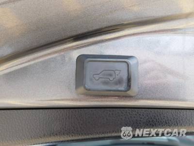 2018 Toyota RAV4 XLE - zdjęcie 7 z 17 - miniatura