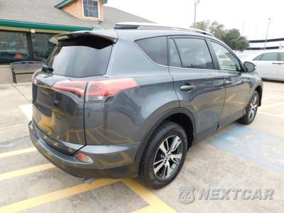 2018 Toyota RAV4 XLE - zdjęcie 8 z 17 - miniatura
