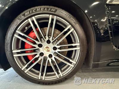 2014 Porsche Panamera GTS - zdjęcie 46 z 46 - miniatura