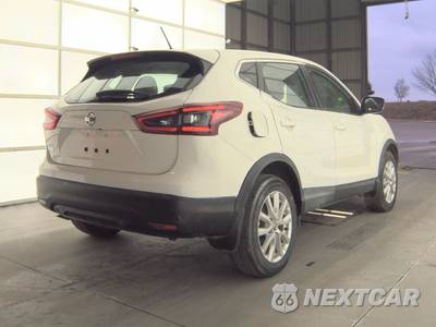 2021 Nissan Rogue Sport S - zdjęcie 4 z 17 - miniatura