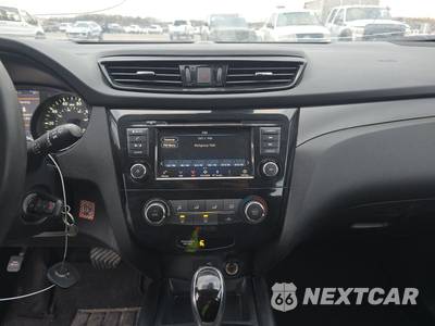 2021 Nissan Rogue Sport S - zdjęcie 11 z 17 - miniatura
