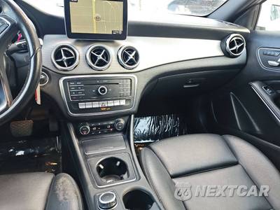 2018 Mercedes-Benz GLA 250 - zdjęcie 40 z 50 - miniatura