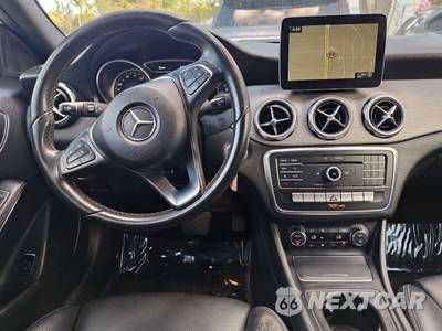 2018 Mercedes-Benz GLA 250 - zdjęcie 39 z 50 - miniatura