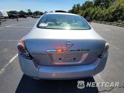 2008 Nissan Altima 2.5 S Sedan - zdjęcie 5 z 17 - miniatura
