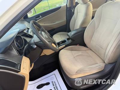 2011 Hyundai Sonata GLS - zdjęcie 10 z 14 - miniatura