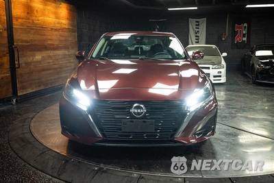 2023 Nissan Altima SV - zdjęcie 4 z 27 - miniatura