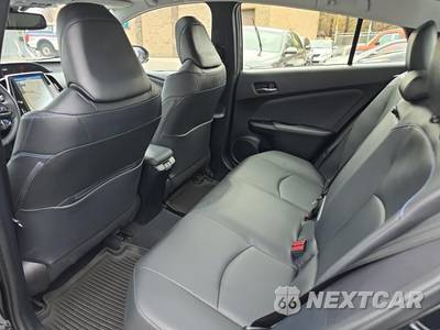 2021 Toyota Prius Limited - zdjęcie 16 z 32 - miniatura