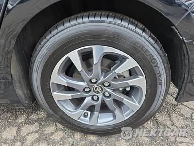 2021 Toyota Prius Limited - zdjęcie 11 z 32 - miniatura