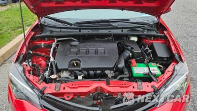 2018 Toyota Corolla LE Sedan - zdjęcie 20 z 24 - miniatura