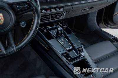 2023 Porsche 911 Carrera GTS - zdjęcie 27 z 30 - miniatura