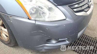 2010 Nissan Altima 2.5 SL Coupe - zdjęcie 1 z 15 - miniatura