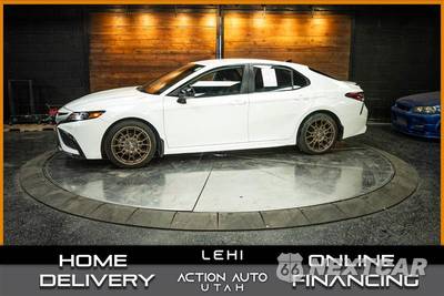 2023 Toyota Camry SE Nightshade Edition - zdjęcie 1 z 28 - miniatura