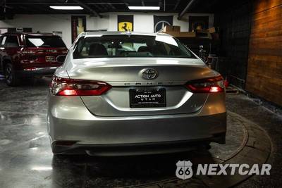 2023 Toyota Camry LE - zdjęcie 6 z 27 - miniatura