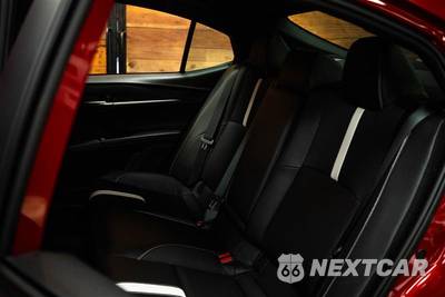 2025 Toyota Camry SE - zdjęcie 10 z 29 - miniatura
