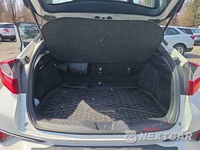 2021 Toyota C-HR XLE - zdjęcie 19 z 21 - miniatura