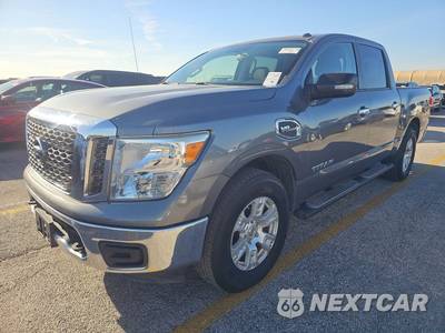 2017 Nissan TITAN SV Crew Cab Short Bed