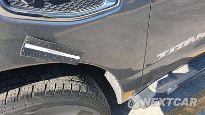 2017 Nissan TITAN SV Crew Cab Short Bed - zdjęcie 21 z 25 - miniatura