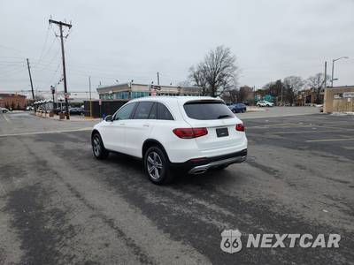 2020 Mercedes-Benz GLC 300 - zdjęcie 4 z 21 - miniatura