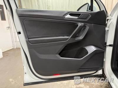 2021 Volkswagen Tiguan SE - zdjęcie 8 z 21 - miniatura