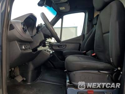 2019 Mercedes-Benz Sprinter 2500 Cargo Van High Roof 170.0" WB - zdjęcie 8 z 12 - miniatura