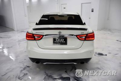 2017 Nissan Maxima SR - zdjęcie 6 z 32 - miniatura