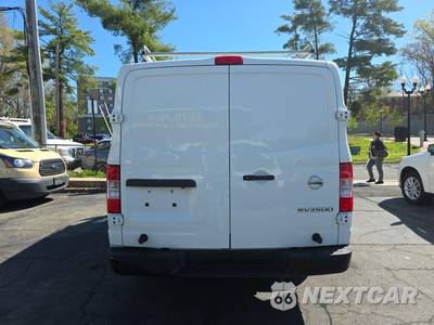 2018 Nissan NV2500 HD Cargo SV Standard Roof 146.1" WB - zdjęcie 5 z 25 - miniatura