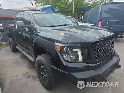 2019 Nissan TITAN XD SV Crew Cab Medium Bed - zdjęcie 3 z 28 - miniatura