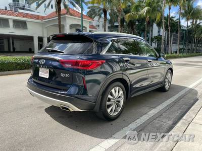 2020 INFINITI QX50 LUXE - zdjęcie 7 z 36 - miniatura