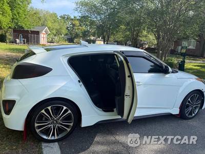 2016 Hyundai Veloster Turbo - zdjęcie 10 z 24 - miniatura