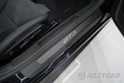 2026 Porsche 911 GT3 - zdjęcie 38 z 50 - miniatura