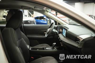 2025 Nissan Kicks SV - zdjęcie 12 z 26 - miniatura