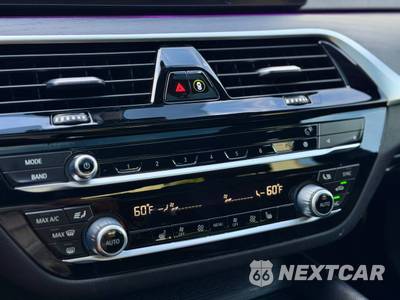 2021 BMW 5 Series Sedan 530i xDrive - zdjęcie 20 z 30 - miniatura