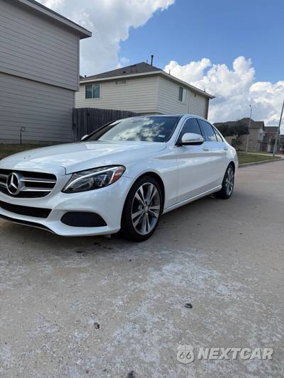 2015 Mercedes-Benz C 300 Sedan - zdjęcie 3 z 14 - miniatura