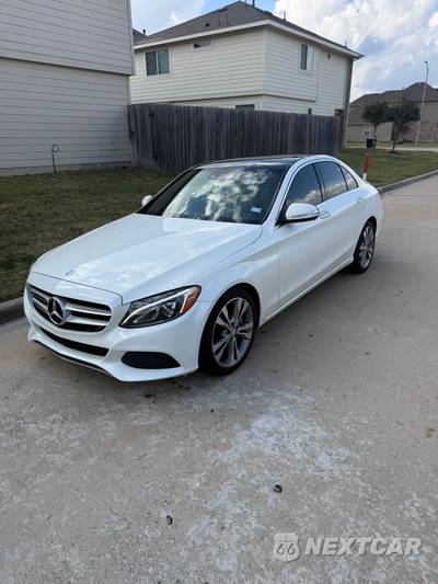 2015 Mercedes-Benz C 300 Sedan - zdjęcie 4 z 14 - miniatura
