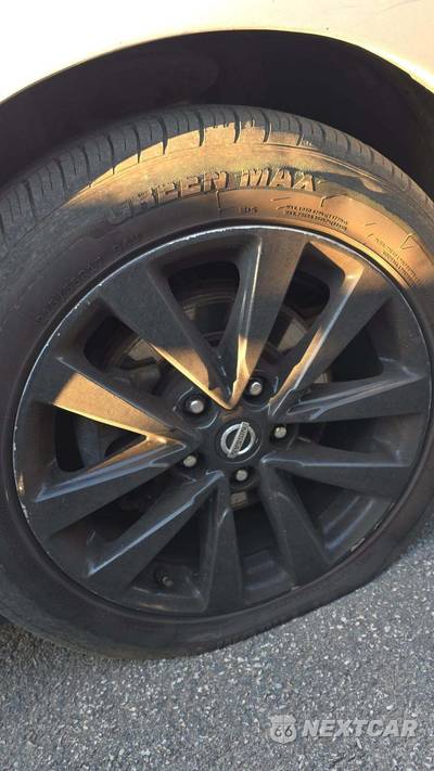 2018 Nissan Altima 2.5 SV - zdjęcie 7 z 17 - miniatura