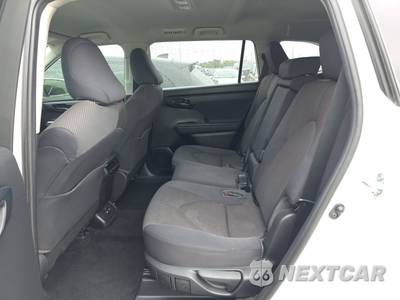 2021 Toyota Highlander L - zdjęcie 13 z 18 - miniatura