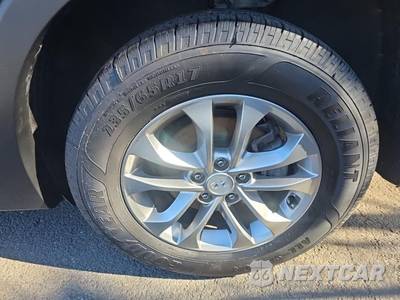 2020 Hyundai Santa Fe SE - zdjęcie 11 z 24 - miniatura