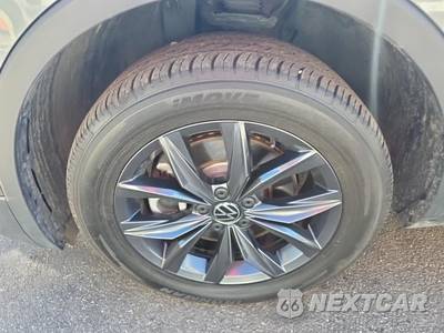 2023 Volkswagen Tiguan SE - zdjęcie 8 z 22 - miniatura