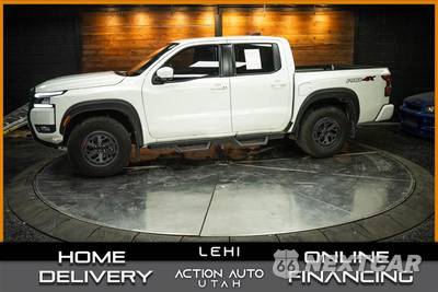 2025 Nissan Frontier PRO-4X Crew Cab Medium Bed