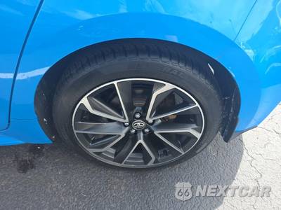 2019 Toyota Corolla Hatchback SE - zdjęcie 11 z 22 - miniatura